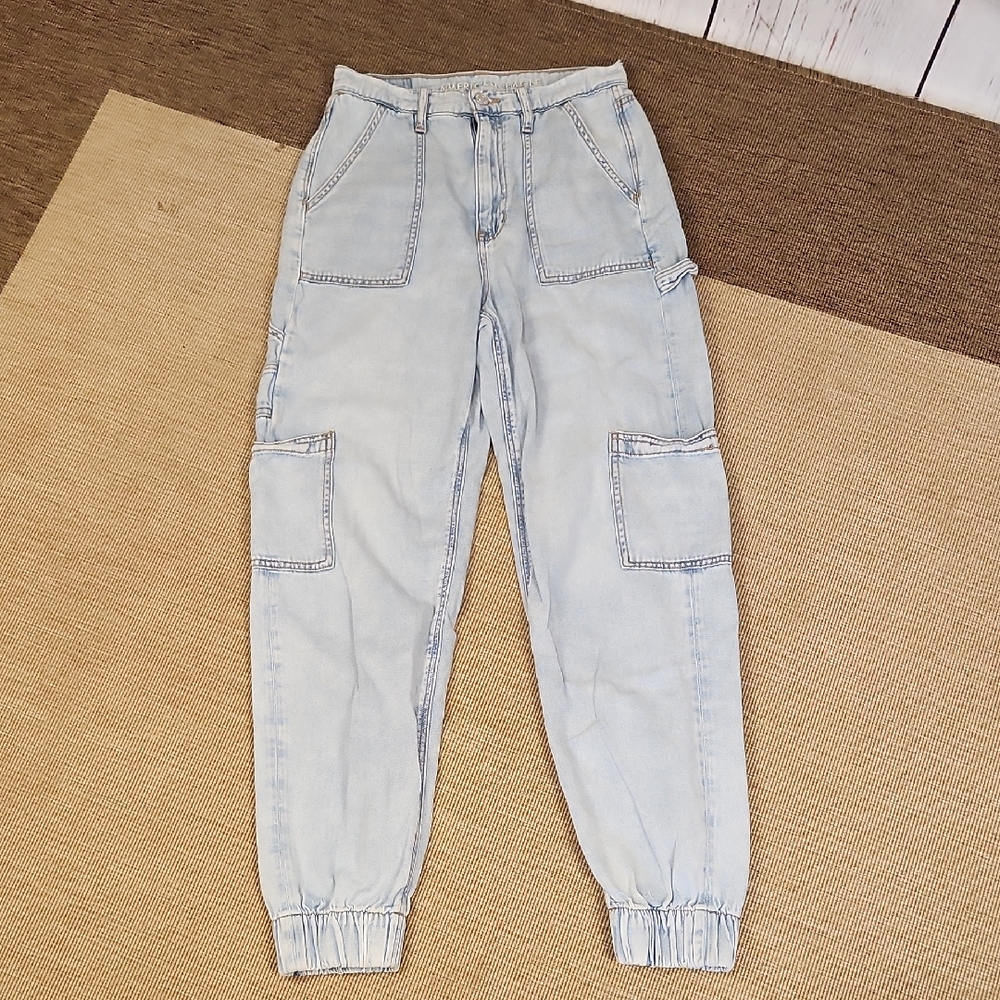 American Eagle Outfitters Light Blue Women's Cargo Carpenter Jogger Jeans Sz 2